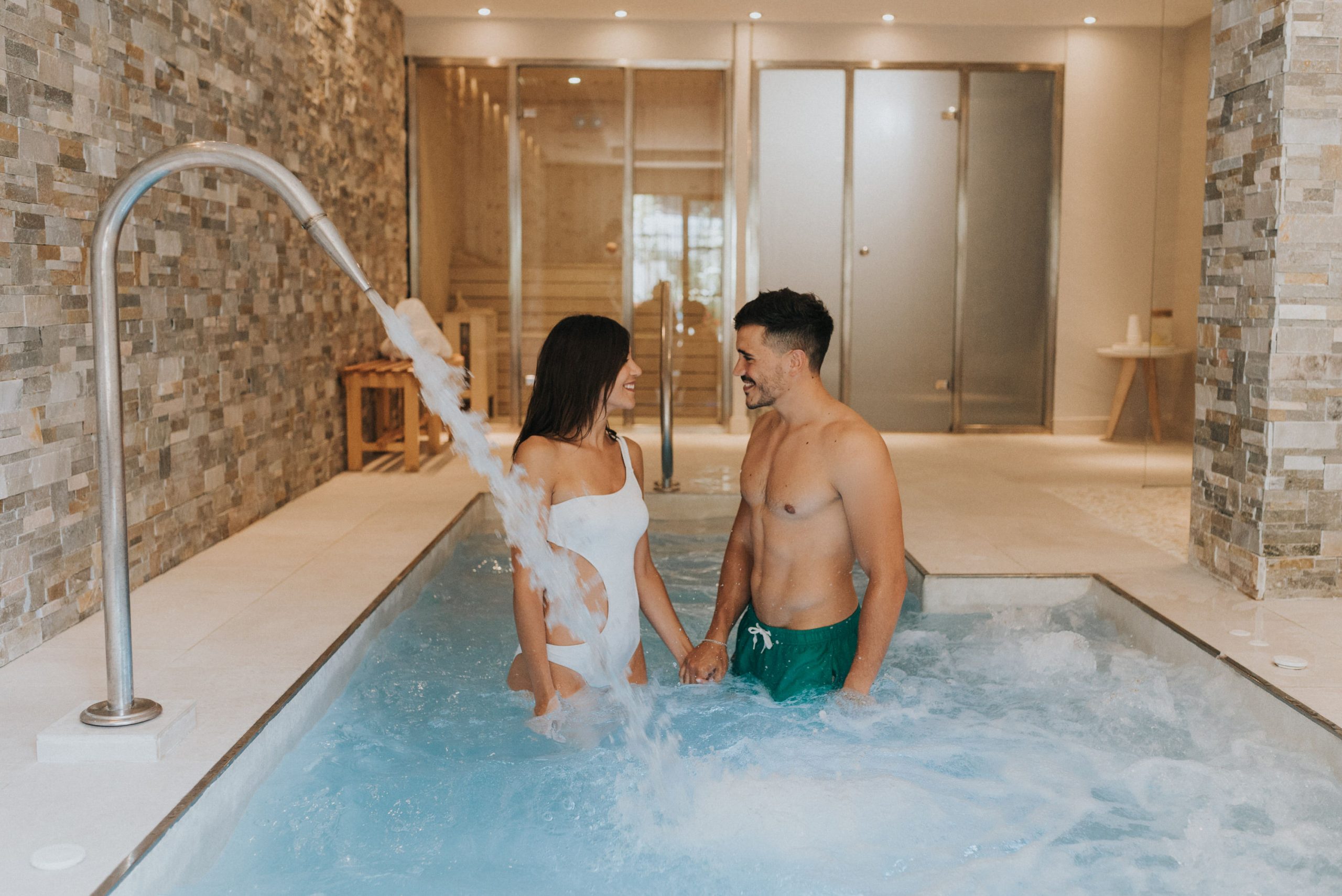 Circuito spa + Masaje en pareja