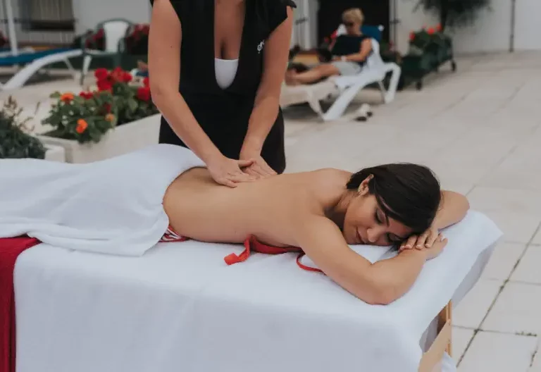 Diferencia entre masaje relajante y terapeutico